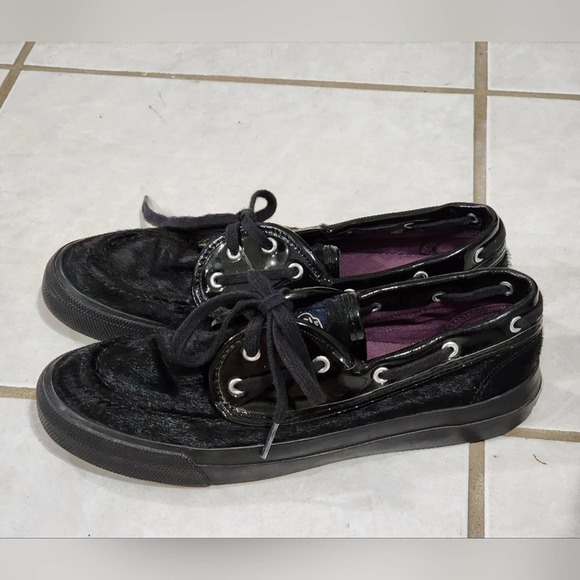 Sperry Top Sider black fur and patent leather deck shoes sneakers size 7 - Picture 3 of 8
